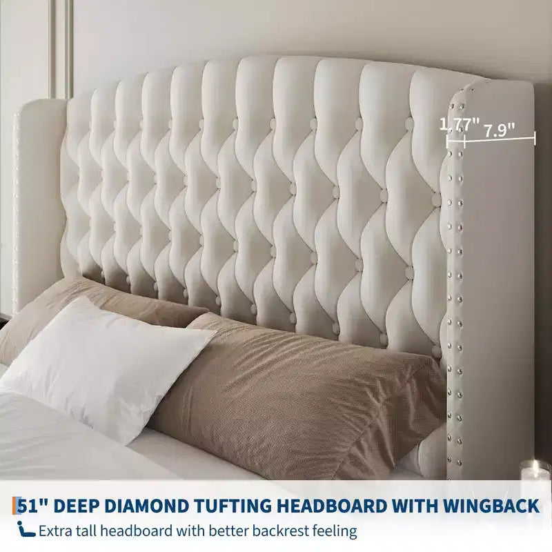 Plateforme en coussin de velours