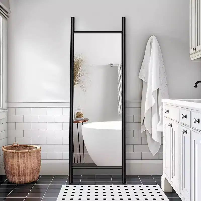 Miroir encadré en bois massif trapézoïdal noir