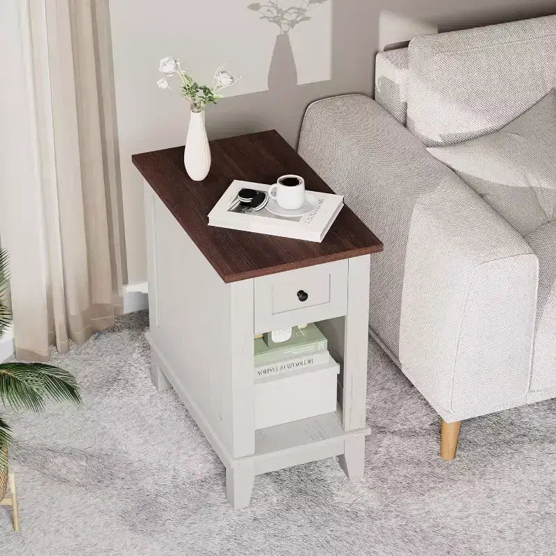 Table d'appoint de style rustique avec station de recharge et tiroirs de rangement