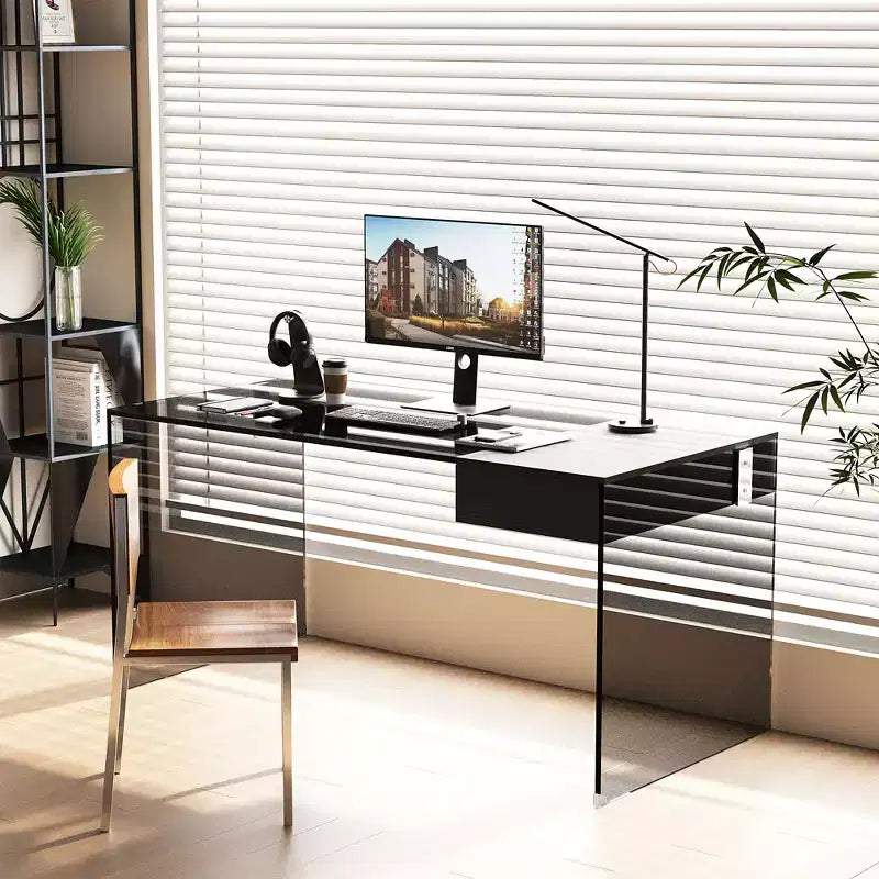 Bureau d'ordinateur moderne, bureau d'étude minimaliste noir