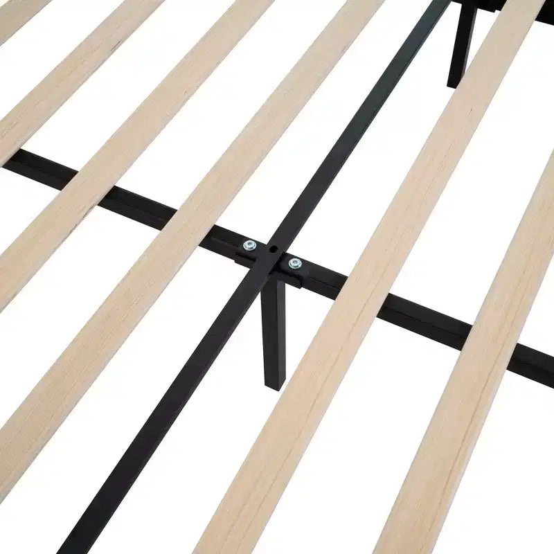 Cadre de lit plateforme Queen/King size avec tête de lit capitonnée