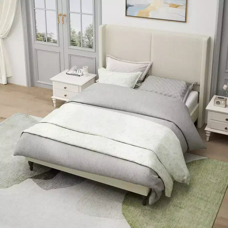 Cadre de lit plateforme Queen/King size avec tête de lit capitonnée