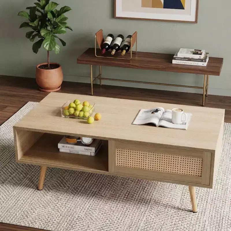 Table basse en osier avec portes coulissantes de rangement